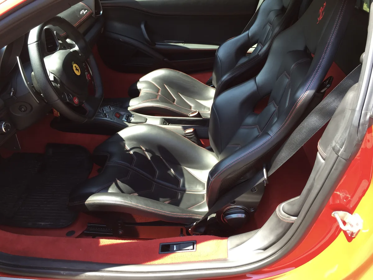 Ferrari 458 Italia – pohled zezadu