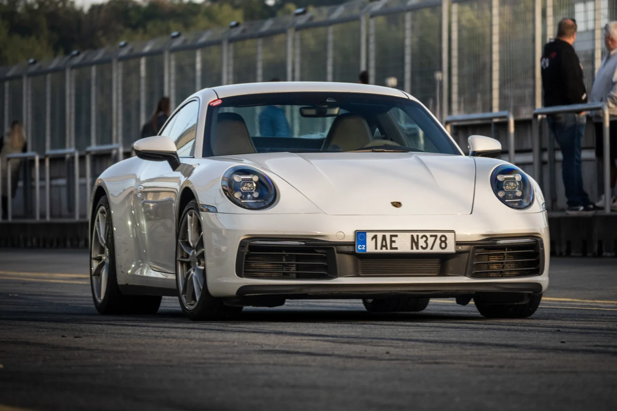 Porsche 911 generace 992