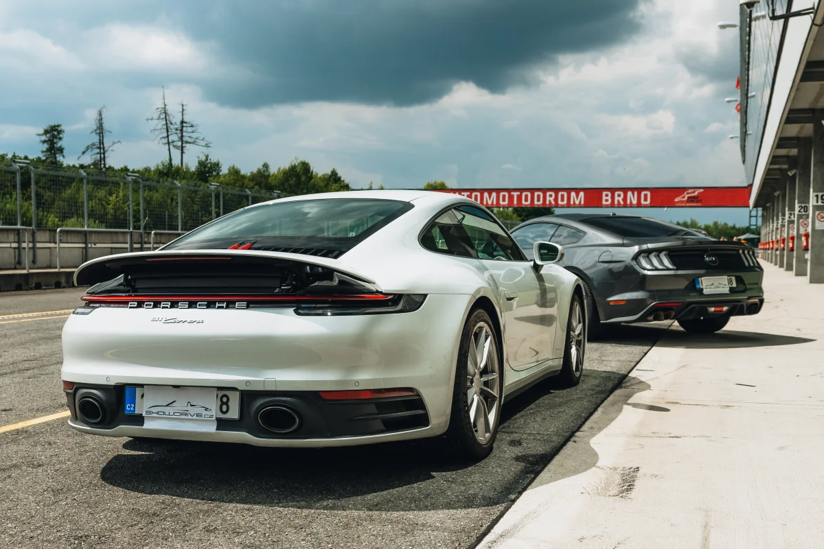 Porsche 911 (992) ze stáje ShowDrive – fotografie 18