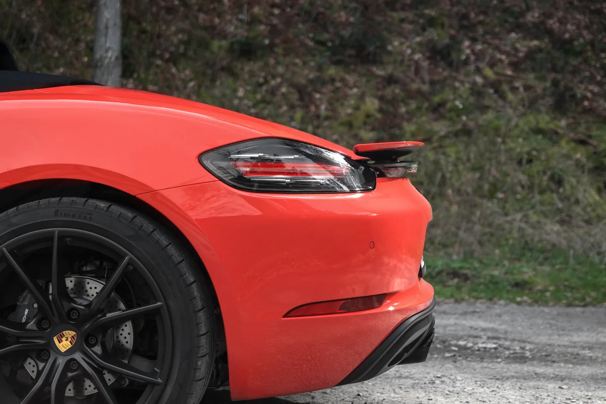 Porsche 718 Boxster – sportovní kola